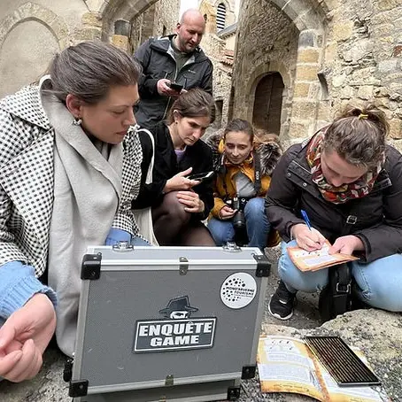 Enquête Game Vieux Mans équipe en jeu